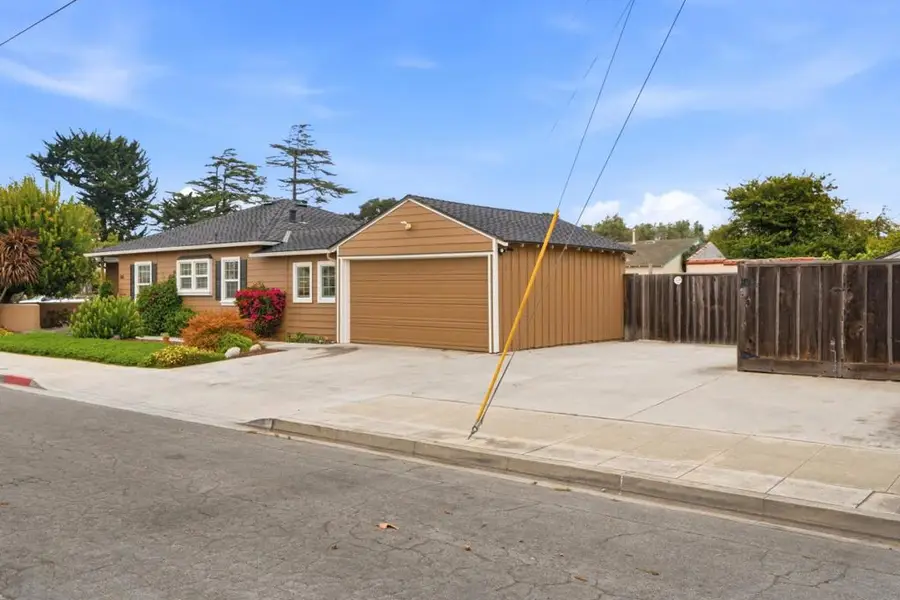 301 Lorimer Street, Salinas, CA 93901 - #2