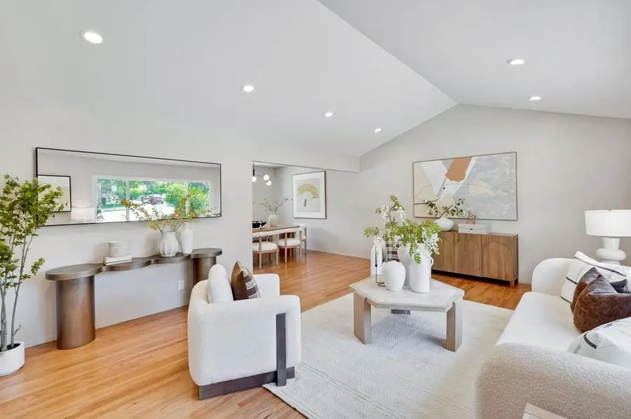 10936 Linda Vista Drive, Cupertino, CA 95014 - #3