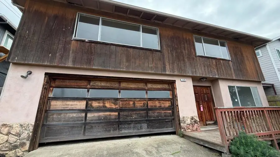 930 Ferdinand Avenue, El Granada, CA 94018 - #3