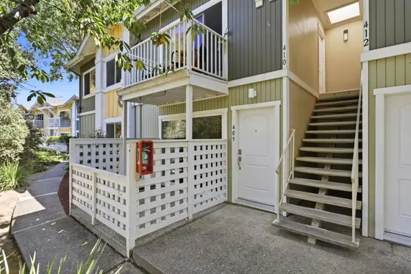 755 14th Avenue #409, Santa Cruz, CA 95062
