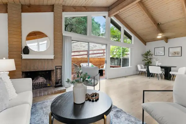 22990 Cricket Hill Road, Cupertino, CA 95014