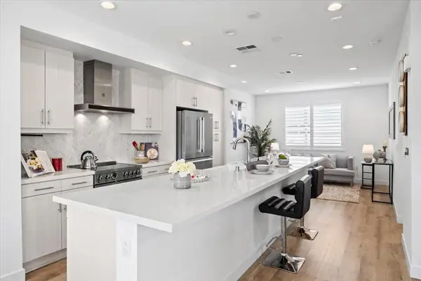 158 Mabuhay Way, Daly City, CA 94014