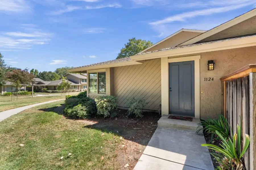 1124 Longbranch Court, San Jose, CA 95126 - #2