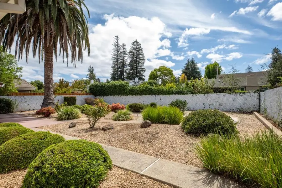 252 Lyell Street, Los Altos, CA 94022 - #2