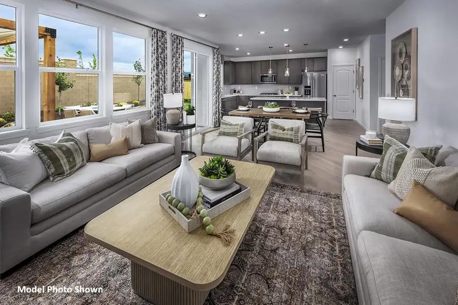2010 Peony Street, Hollister, CA 95023 - #2