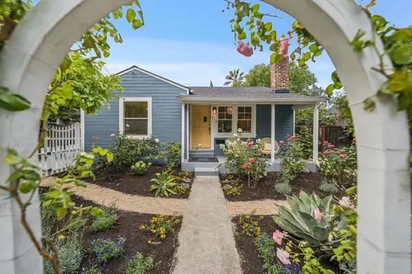 318 Oak Avenue, Redwood City, CA 94061