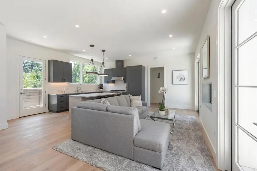 761767 University Drive, Menlo Park, CA 94025 - #3