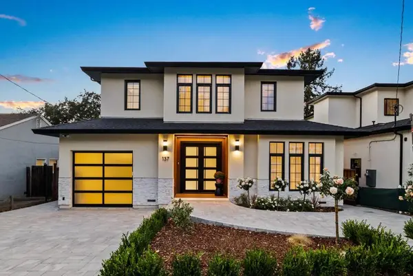 137 Oakview Drive, San Carlos, CA 94070