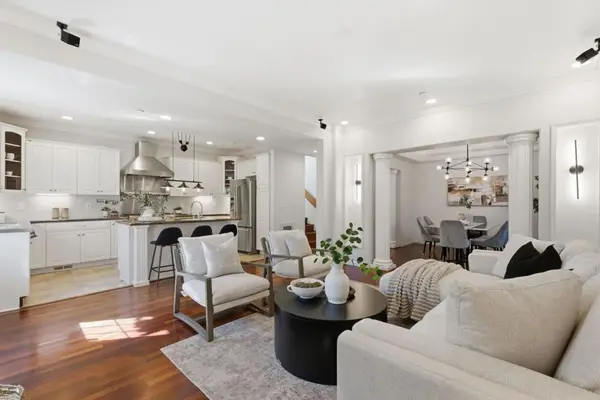 390 E Washington Avenue, Sunnyvale, CA 94086