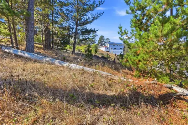 920 Irving Street, Montara, CA 94037