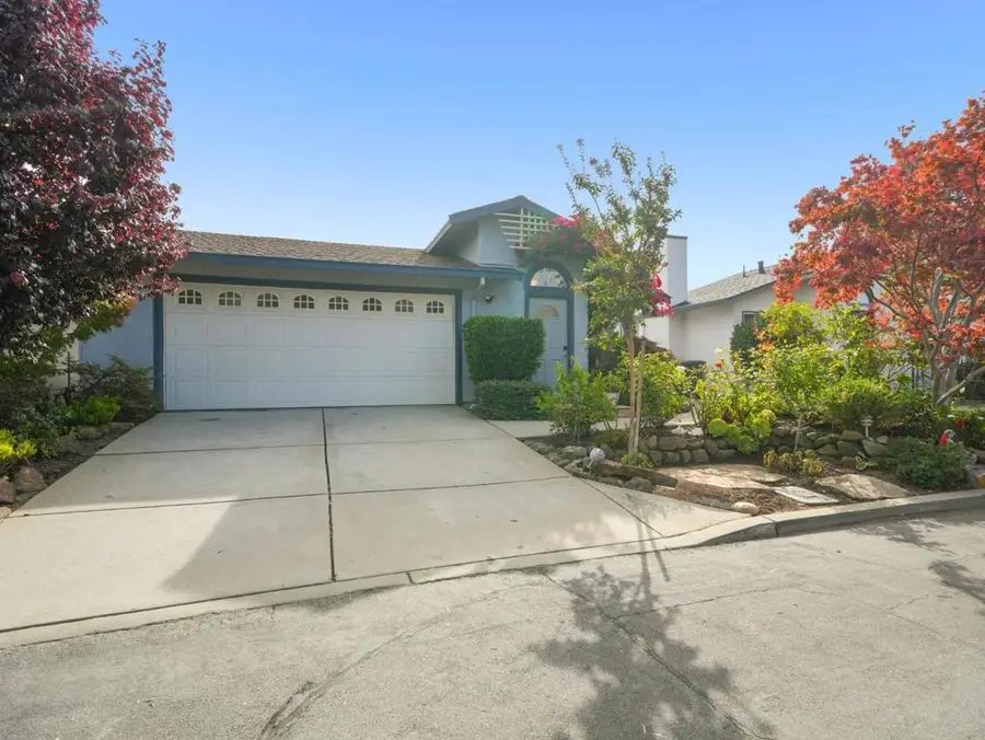 2104 Meadow View Place, San Mateo, CA 94401 - #3