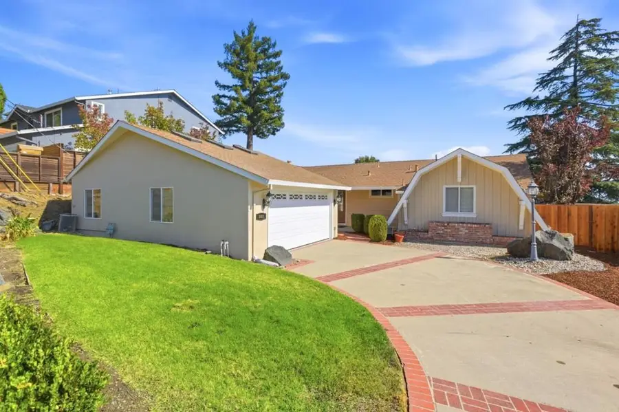 1051 Hewitt Drive, San Carlos, CA 94070 - #2