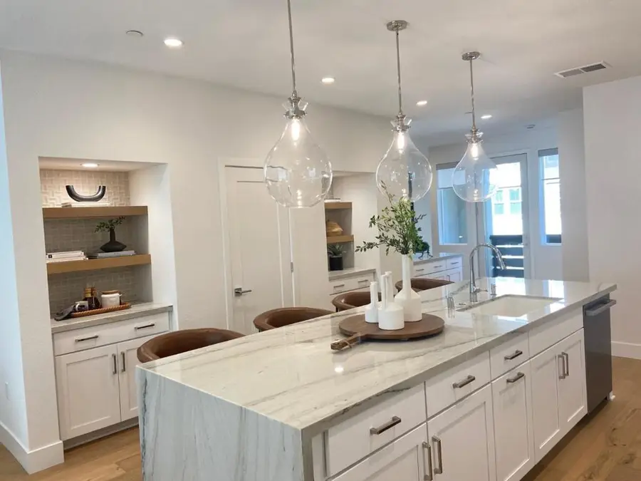 687 Epic Way, San Jose, CA 95134 - #3