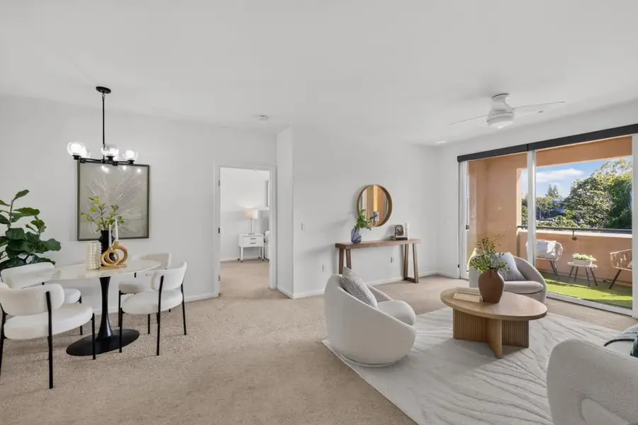 1390 Saddle Rack Street #302, San Jose, CA 95126 - #2