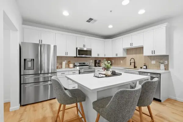 88 N Jackson Avenue #211, San Jose, CA 95116