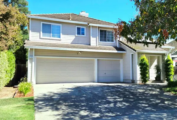 1120 Candlewood Drive, Tracy, CA 95376