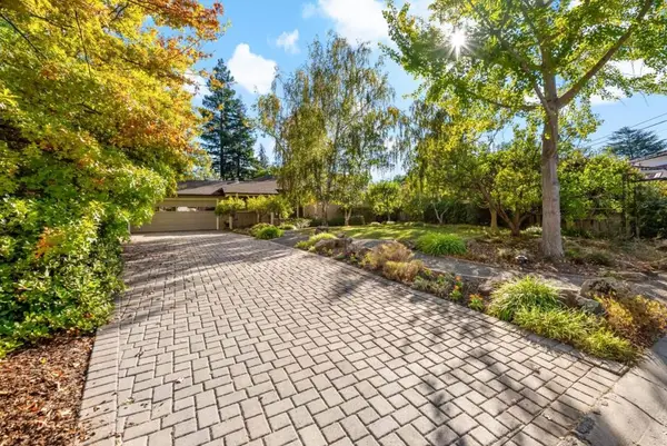 4374 Silva Court, Palo Alto, CA 94306