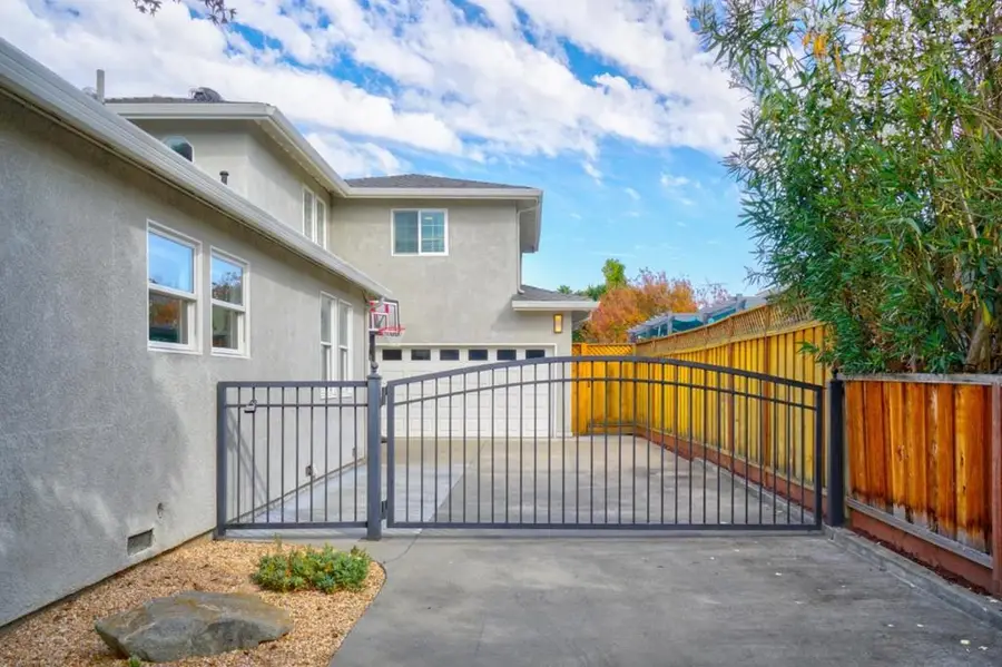 204 N 3rd Street, Campbell, CA 95008 - #3