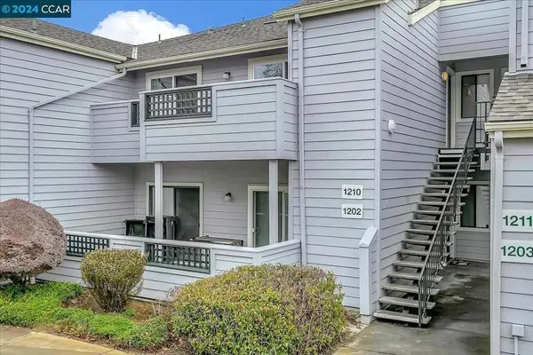 1201 Glen Cove Parkway #1210, Vallejo, CA 94591