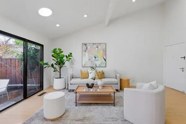20012 Northcrest Square, Cupertino, CA 95014