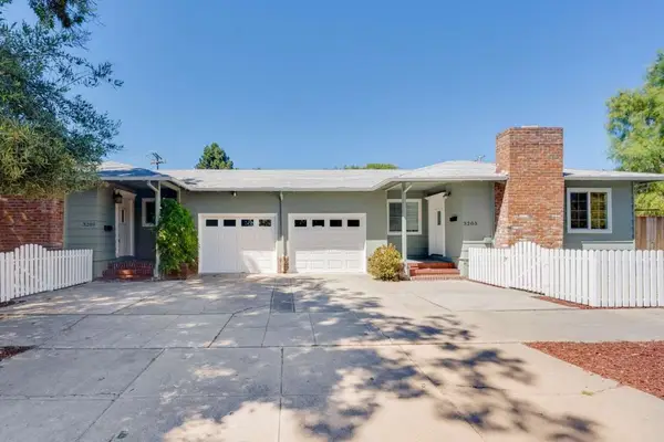 32013203 Hoover, Redwood City, CA 94063