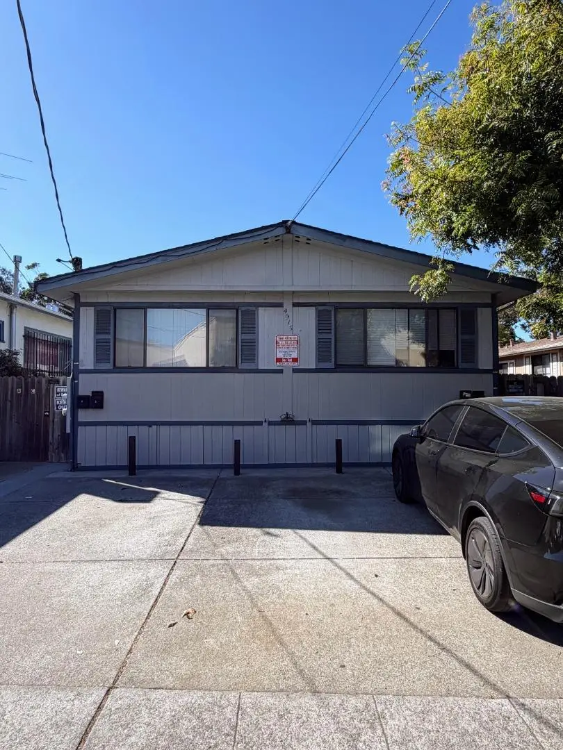 4915 Shattuck Avenue, Oakland, CA 94609 - #1