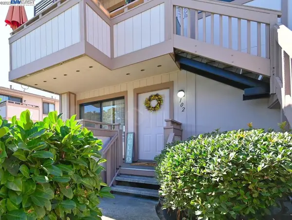 25072 Copa Del Oro Drive #102, Hayward, CA 94545