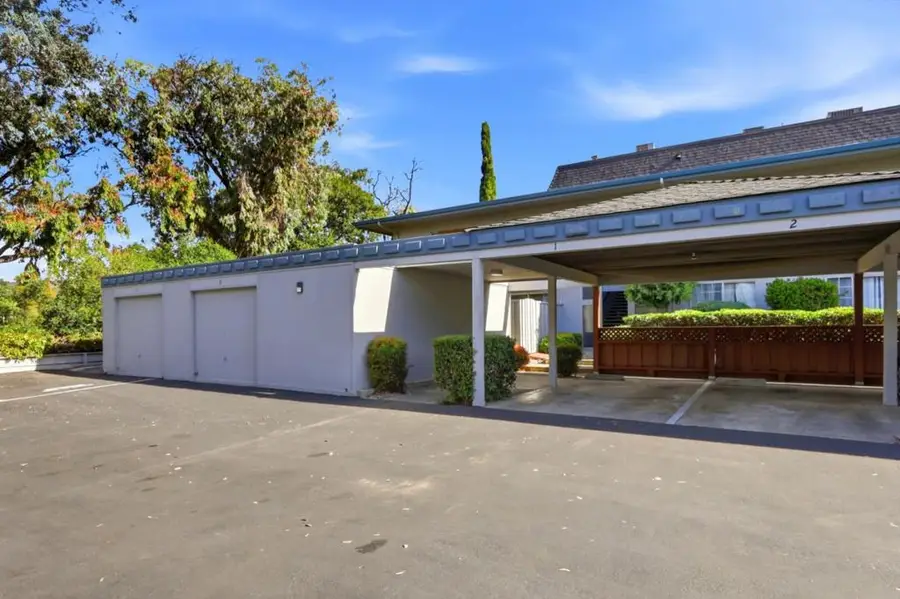 552 Toyon Avenue #1, San Jose, CA 95127 - #2