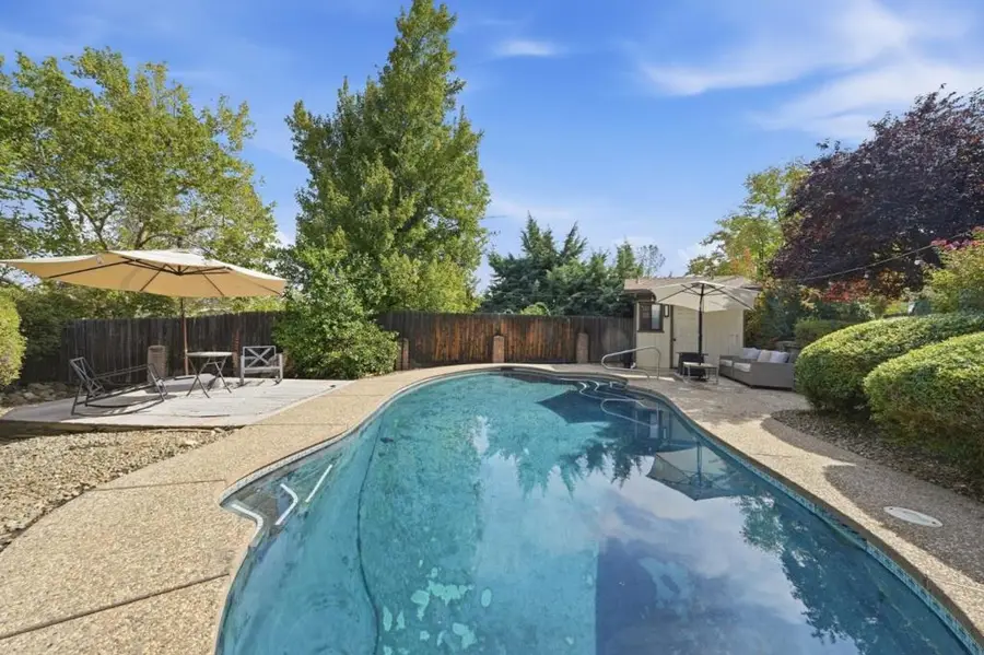 856 Cardiff Court, Redding, CA 96003 - #3