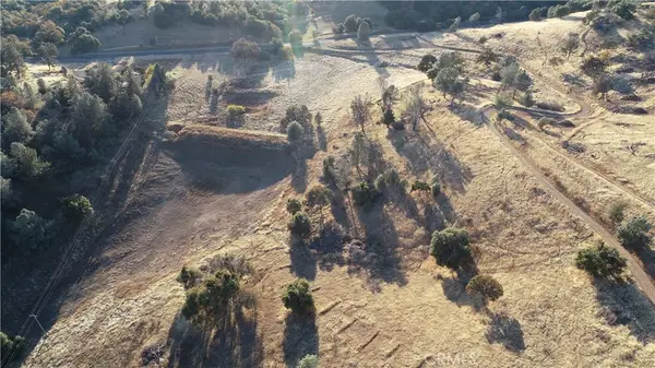 21 Bumguardner Mountain Road, Mariposa, CA 95338