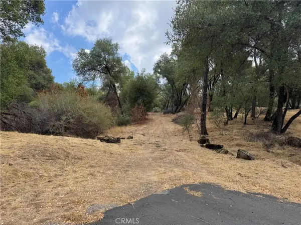 2 Ac Summerhill Ln, Coarsegold, CA 93614