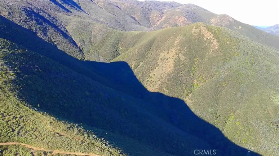 270 Undisclosed Road, Mariposa, CA 95338 - Image #3