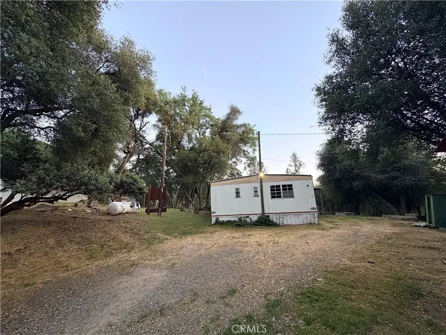 38833 Terri Lane, Oakhurst, CA 93644 - #2