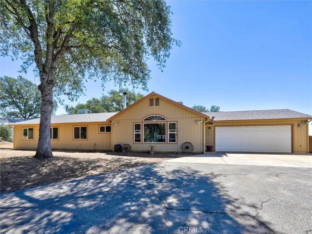 3628 Highway 49 S, Mariposa, CA 95338 - #1