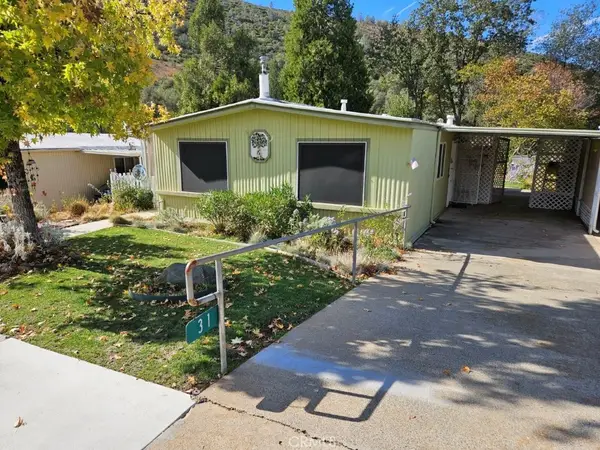 5277 State Highway 49 N #31, Mariposa, CA 95338