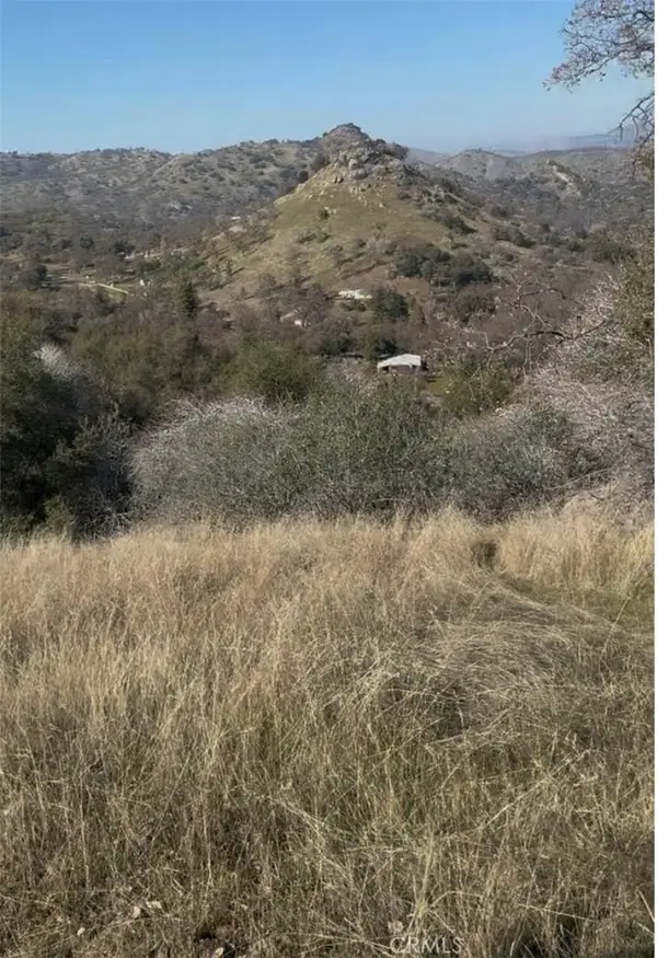 0 Chuckwagon Road, Squaw Valley, CA 93675