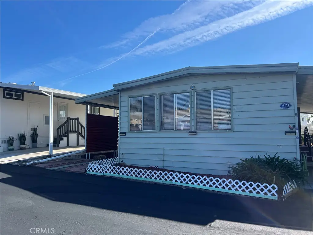 718 Sycamore Avenue #21, Vista, CA 92083 - #1