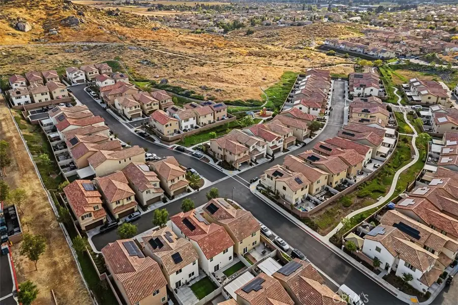 27482 Basalt, Moreno Valley, CA 92555 - #3