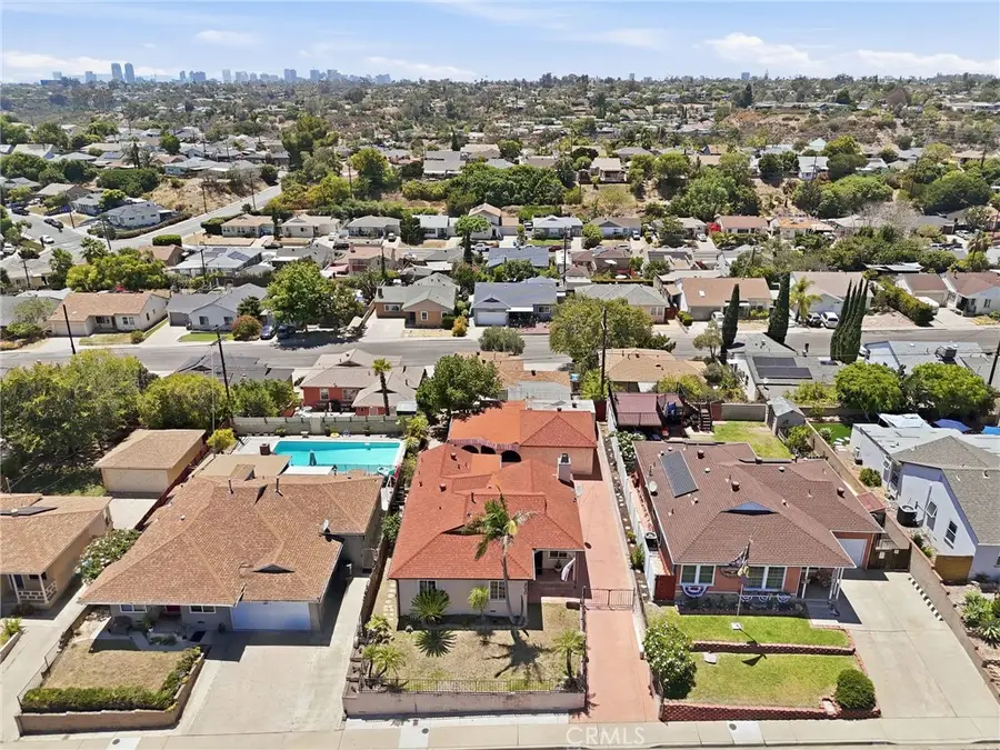 2020 Crenshaw, San Diego, CA 92105 - #2