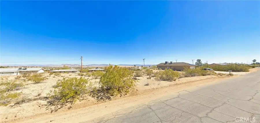 7223 Serrano Drive, Twentynine Palms, CA 92277 - #3