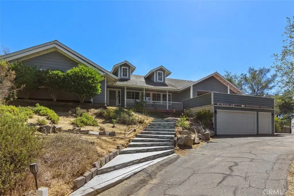 1619 Ranchwood Lane, Fallbrook, CA 92028 - #1