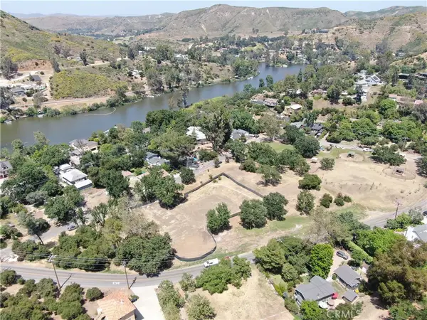29153 Crags Drive, Agoura Hills, CA 91301