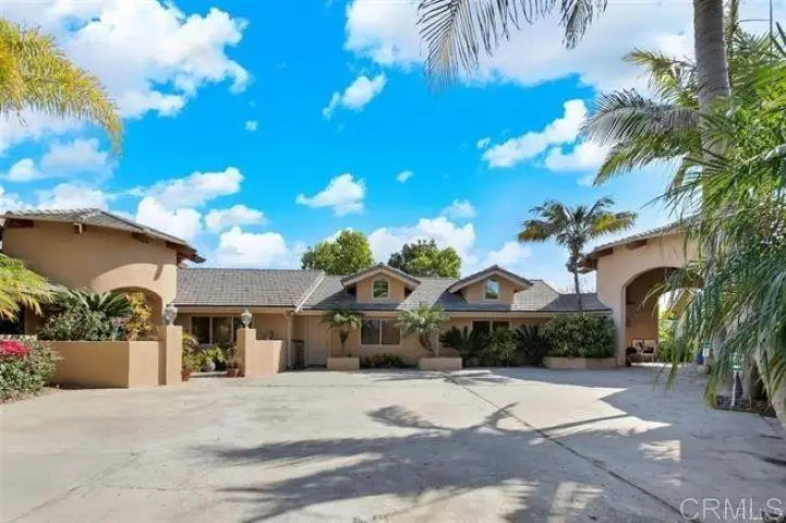 2081 Elevado Road, Vista, CA 92084 - #1