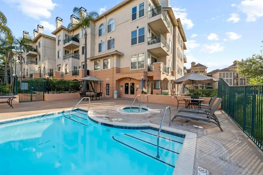 640 Camino De La Reina #1309, San Diego, CA 92108 - Image #3