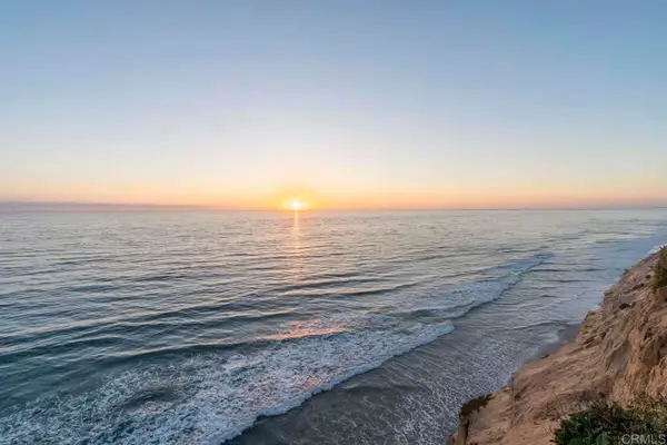 498 Neptune, Encinitas, CA 92024