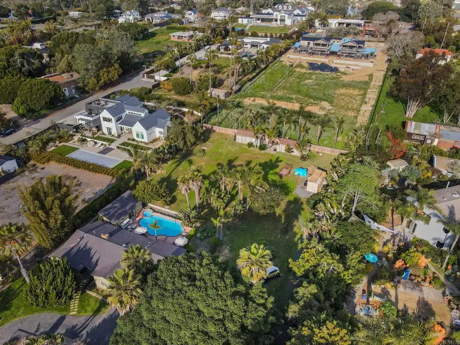 1386 Lake Drive, Encinitas, CA 92024 - #3