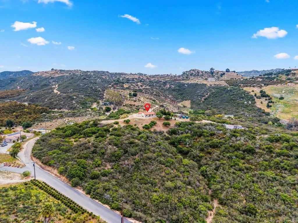 2389 Eric Road, Fallbrook, CA 92028 - Image #1