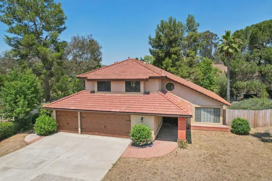 2432 Live Oak Road, Escondido, CA 92029 - Image #2
