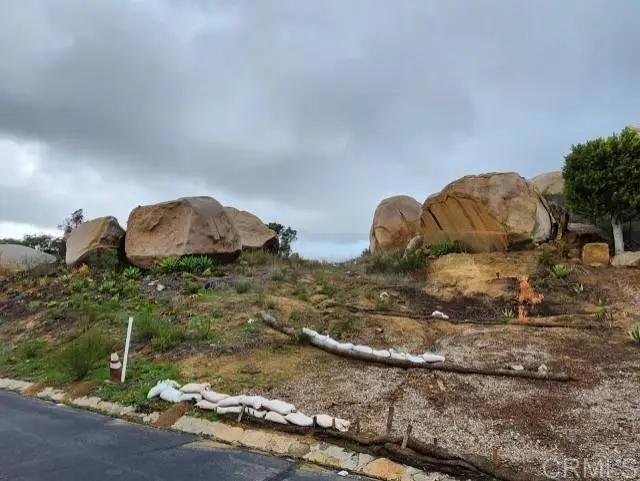 W Meadow Glen Way, Escondido, CA 92026 - #2