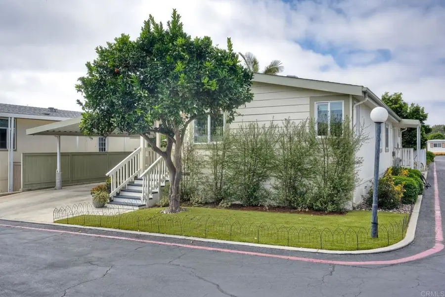 699 N Vulcan Avenue #SPC 113, Encinitas, CA 92024 - Image #2
